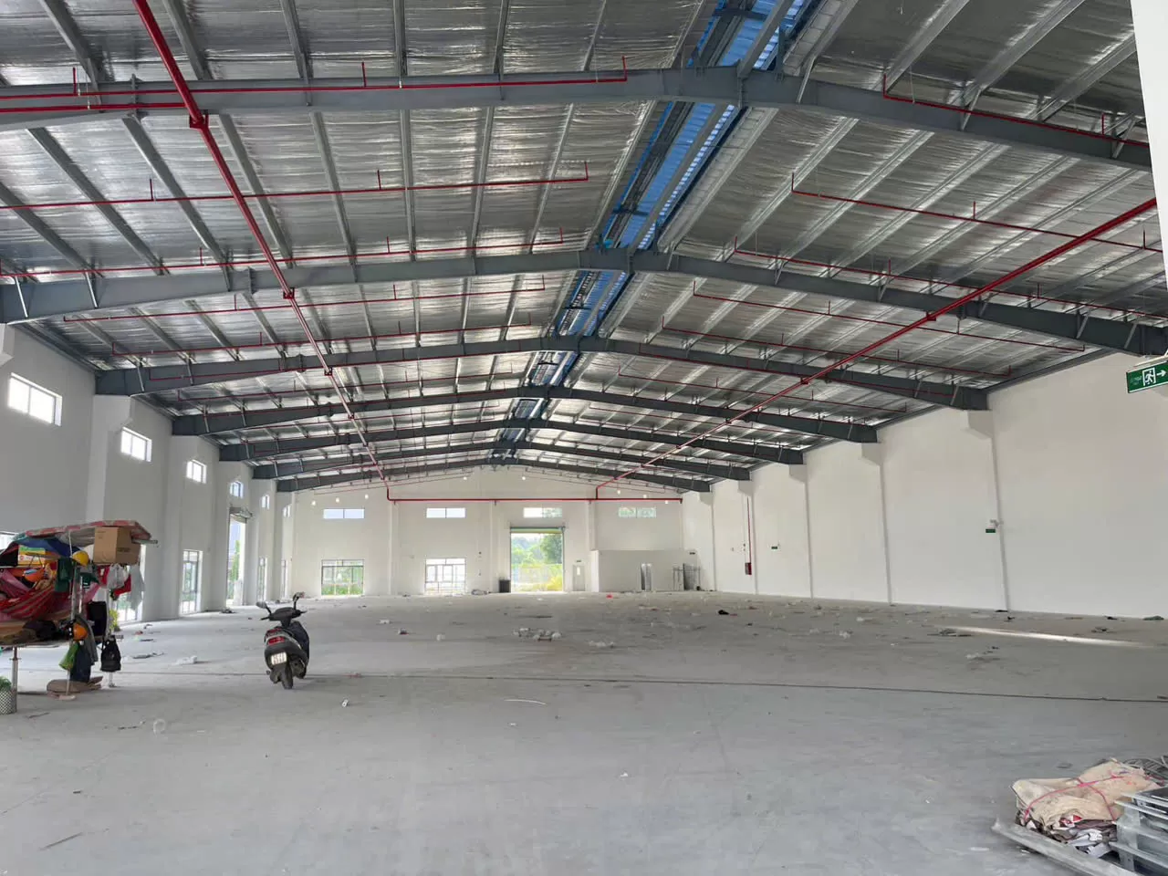 Cho Thuê 1.900m2 – 4.100m2 Nhà Xưởng Trong KCN Bến Cát Bình Dương