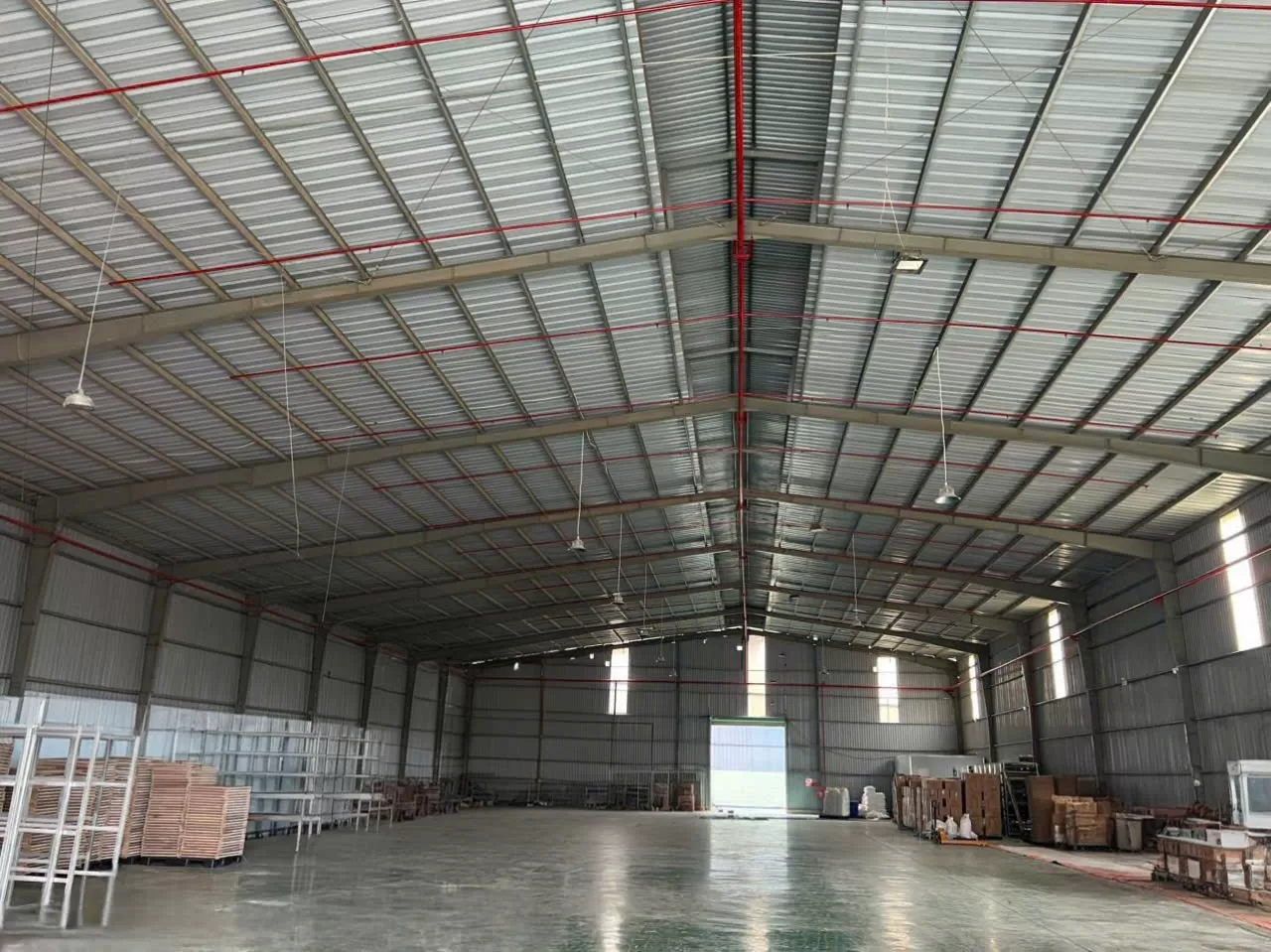 Cho thuê xưởng Tân Uyên 1.300m² | PCCC tự động, 250KVA, cont vào