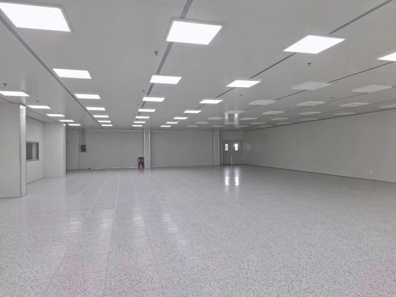 Cho thuê nhà xưởng 1.300m² trong KCN Bến Cát Bình Dương