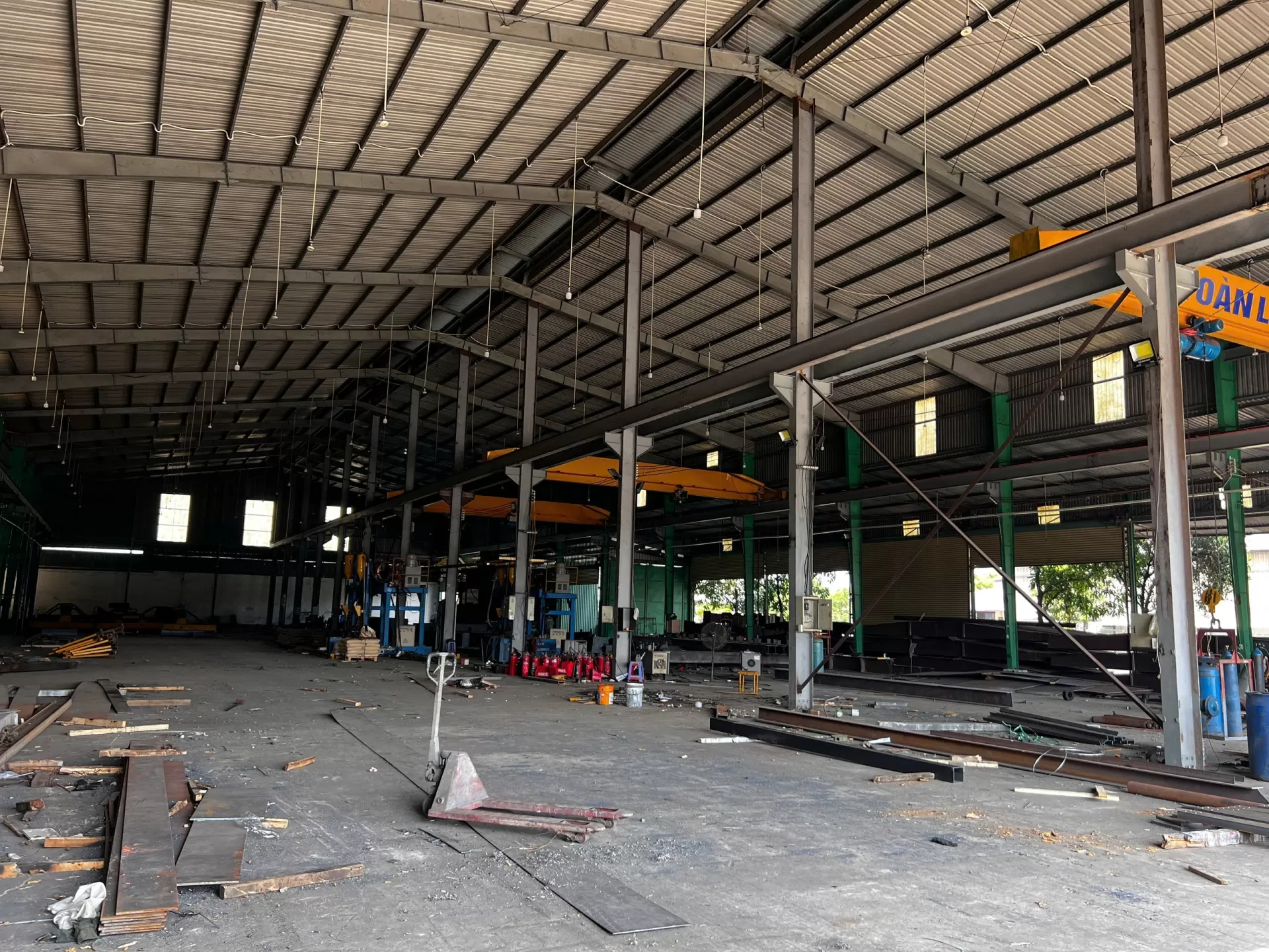 Cho thuê nhà xưởng sản xuất 3.200m² Bến Cát Bình Dương – PCCC hoàn chỉnh, xe container 24/24